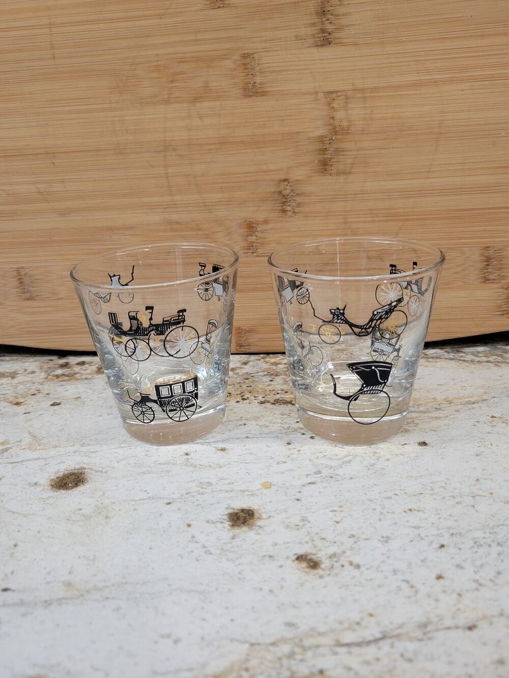 Vintage Libbey Curio Carriage Glasses Set of 2 MCM Horse Buggy Rocks Barware